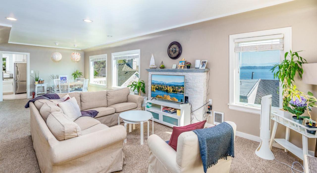 Sunrise On Lake Washington Villa ซีแอตเทิล ภายนอก รูปภาพ